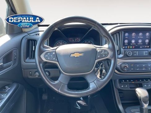 Used 2022 Chevrolet Colorado Z71 w/ Safety Package AWD/4WD image 15