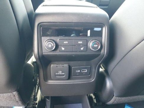 Used 2023 GMC Acadia AT4 w/ Technology Package AWD/4WD image 11