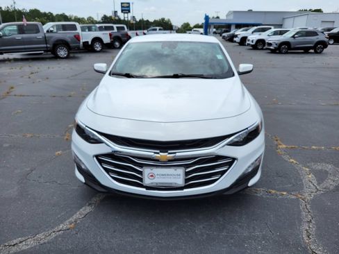 Used 2024 Chevrolet Malibu LT FWD image 8