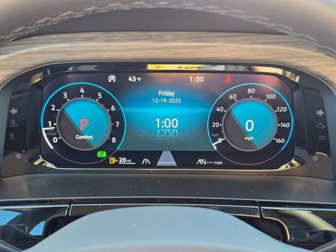 New 2026 Volkswagen Atlas SEL Premium R-Line image 28