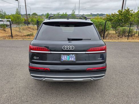 Used 2021 Audi Q7 3.0T Premium Plus AWD/4WD image 3