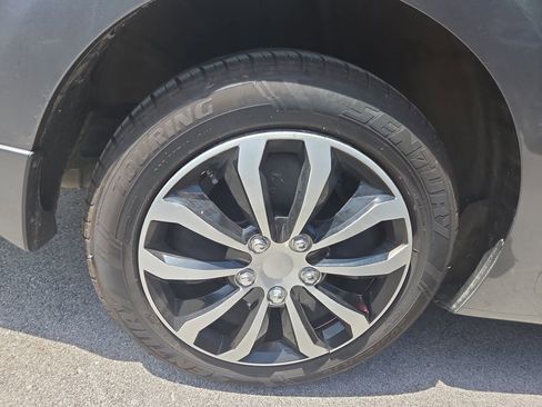 Used 2016 Nissan Sentra SV FWD image 3