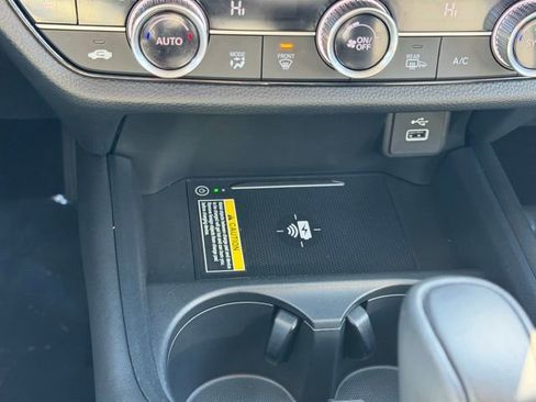 Used 2023 Honda HR-V EX-L image 23