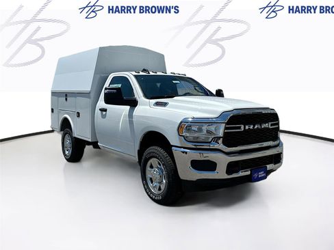 New 2024 RAM 2500 Tradesman w/ Chrome Appearance Group image 23