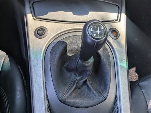 Used 2004 BMW Z4 2.5i RWD image 13