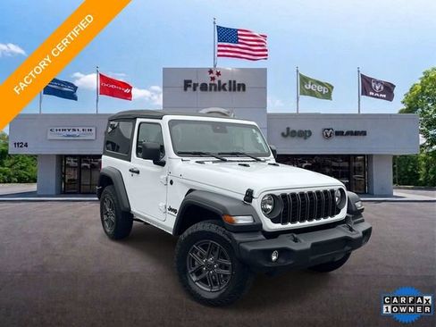 Used 2025 Jeep Wrangler Sport AWD/4WD image 1