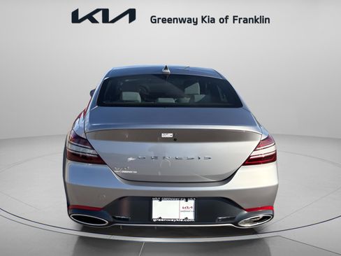Used 2025 Genesis G70 2.5T image 6