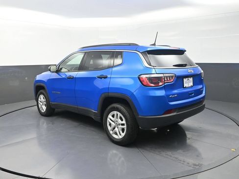 Used 2019 Jeep Compass Sport AWD/4WD image 8