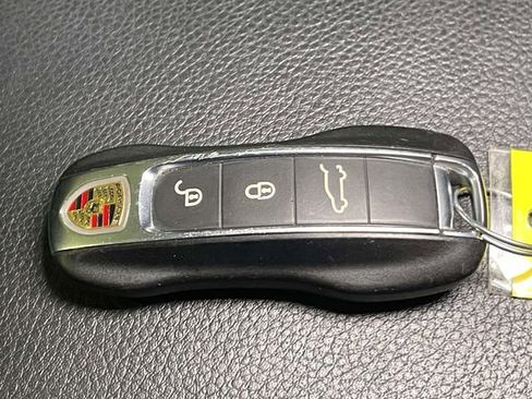 Used 2019 Porsche Cayenne AWD/4WD image 44