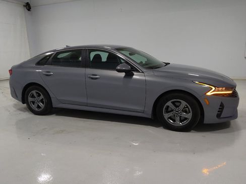Used 2021 Kia K5 LXS FWD image 11