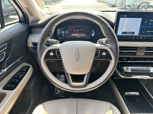 Certified 2024 Lincoln Corsair AWD w/ Equipment Group 101A image 14