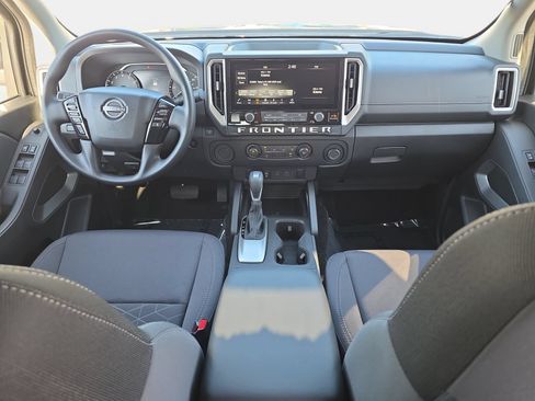New 2027 Nissan Frontier SV RWD image 9