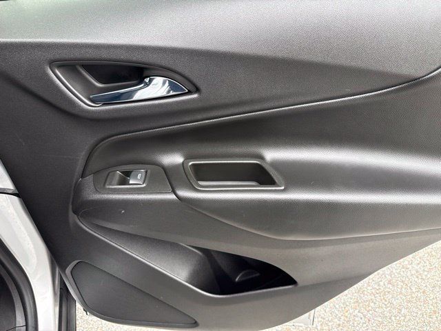 Used 2020 Chevrolet Equinox LT AWD/4WD image 24