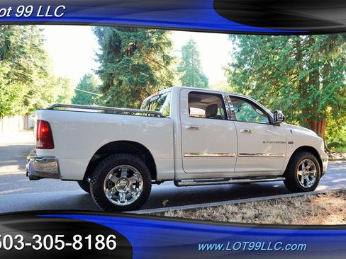 Used 2011 RAM 1500 Laramie AWD/4WD image 9
