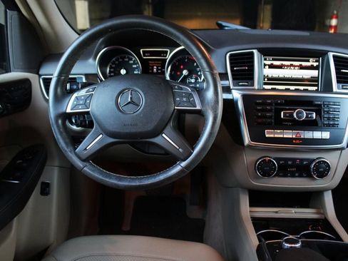 Used 2015 Mercedes-Benz ML 250 BlueTEC 4MATIC image 18