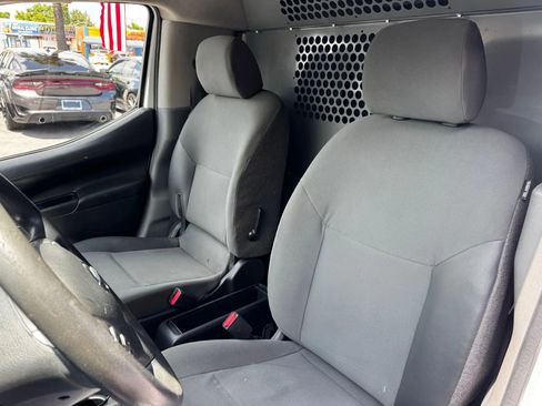 Used 2021 Nissan NV200 S image 18