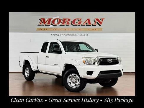 Used 2015 Toyota Tacoma 4x4 Access Cab w/ SR5 Package image 1
