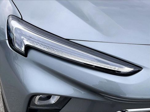 Used 2024 Buick Encore GX Sport Touring AWD/4WD image 29