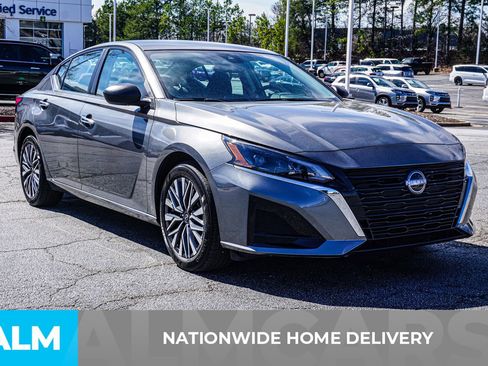 Used 2025 Nissan Altima 2.5 SV image 6