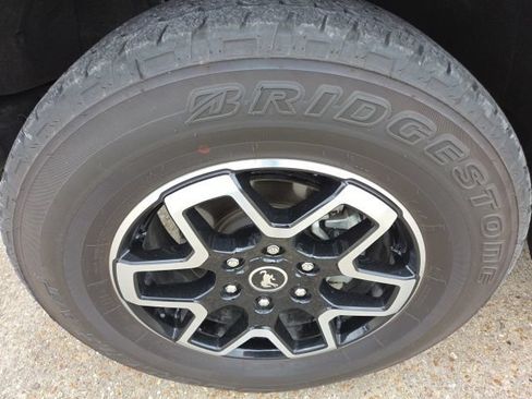 Certified 2024 Ford Bronco Outer Banks AWD/4WD image 12