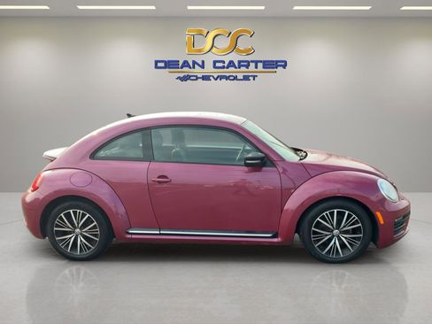 Used 2017 Volkswagen Beetle #PinkBeetle image 5