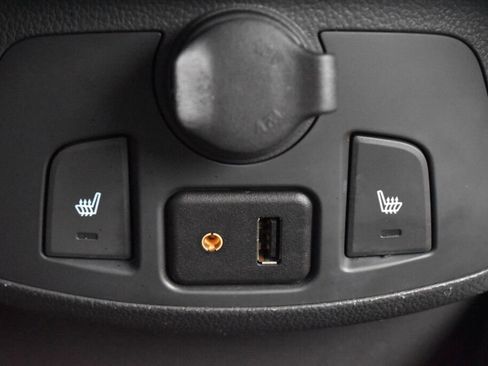 Used 2016 Chevrolet Spark LT image 13