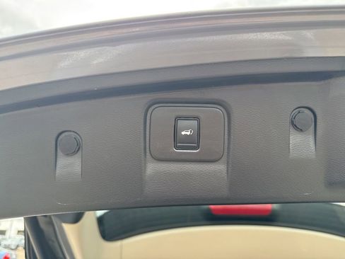 Used 2023 Nissan Murano Platinum w/ Cargo Package AWD/4WD image 37