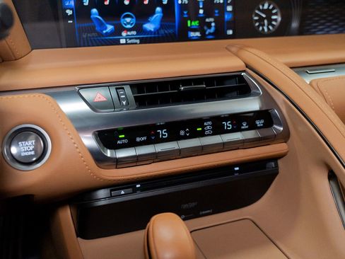 Used 2020 Lexus LC 500 Coupe w/ Performance Package RWD image 51