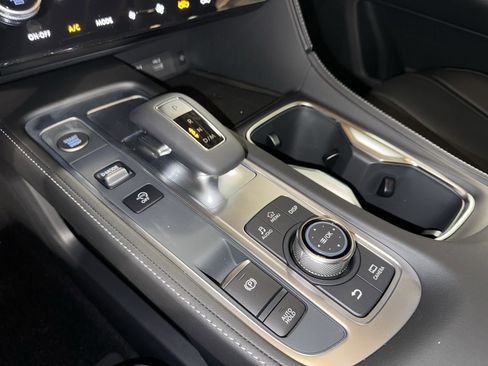 Certified 2025 INFINITI QX60 Pure AWD/4WD image 23