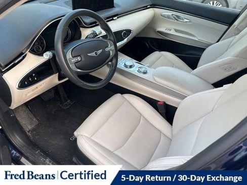 Used 2024 Genesis GV70 2.5T w/ Select Package image 15