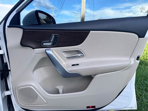 Used 2019 Mercedes-Benz A 220 image 34
