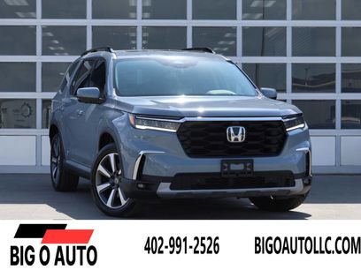 Used 2025 Honda Pilot Elite