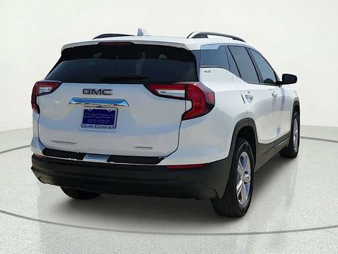 Used 2022 GMC Terrain SLE w/ Driver Convenience Package AWD/4WD image 7