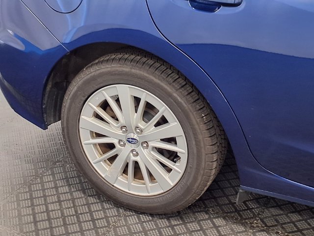 Used 2018 Subaru Impreza 2.0i Premium AWD/4WD image 12