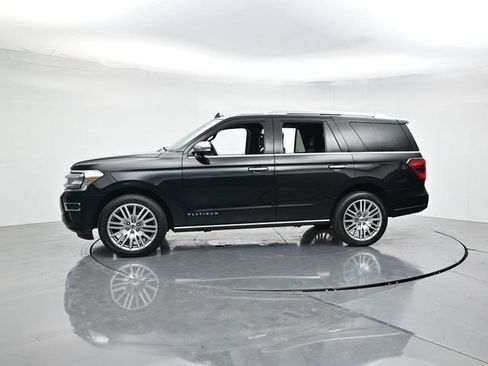 Certified 2023 Ford Expedition Platinum AWD/4WD image 6
