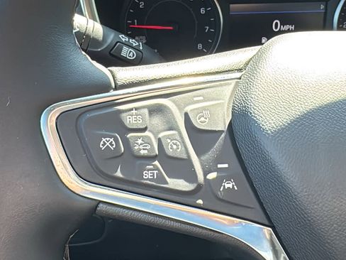 Used 2024 Chevrolet Equinox LT AWD/4WD image 10