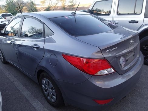 Used 2016 Hyundai Accent SE w/ Option Group 02 image 4