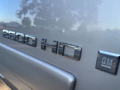 Used 2007 Chevrolet Silverado 2500 LT w/ 2LT Audio Package image 30