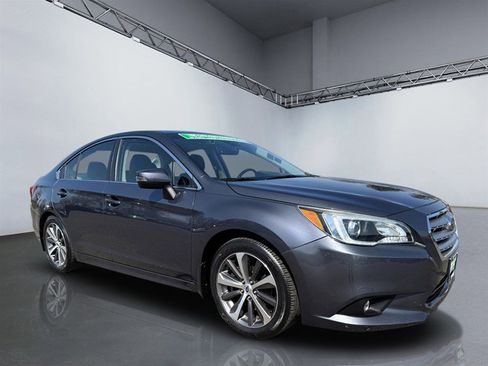 Used 2017 Subaru Legacy 3.6R Limited image 9