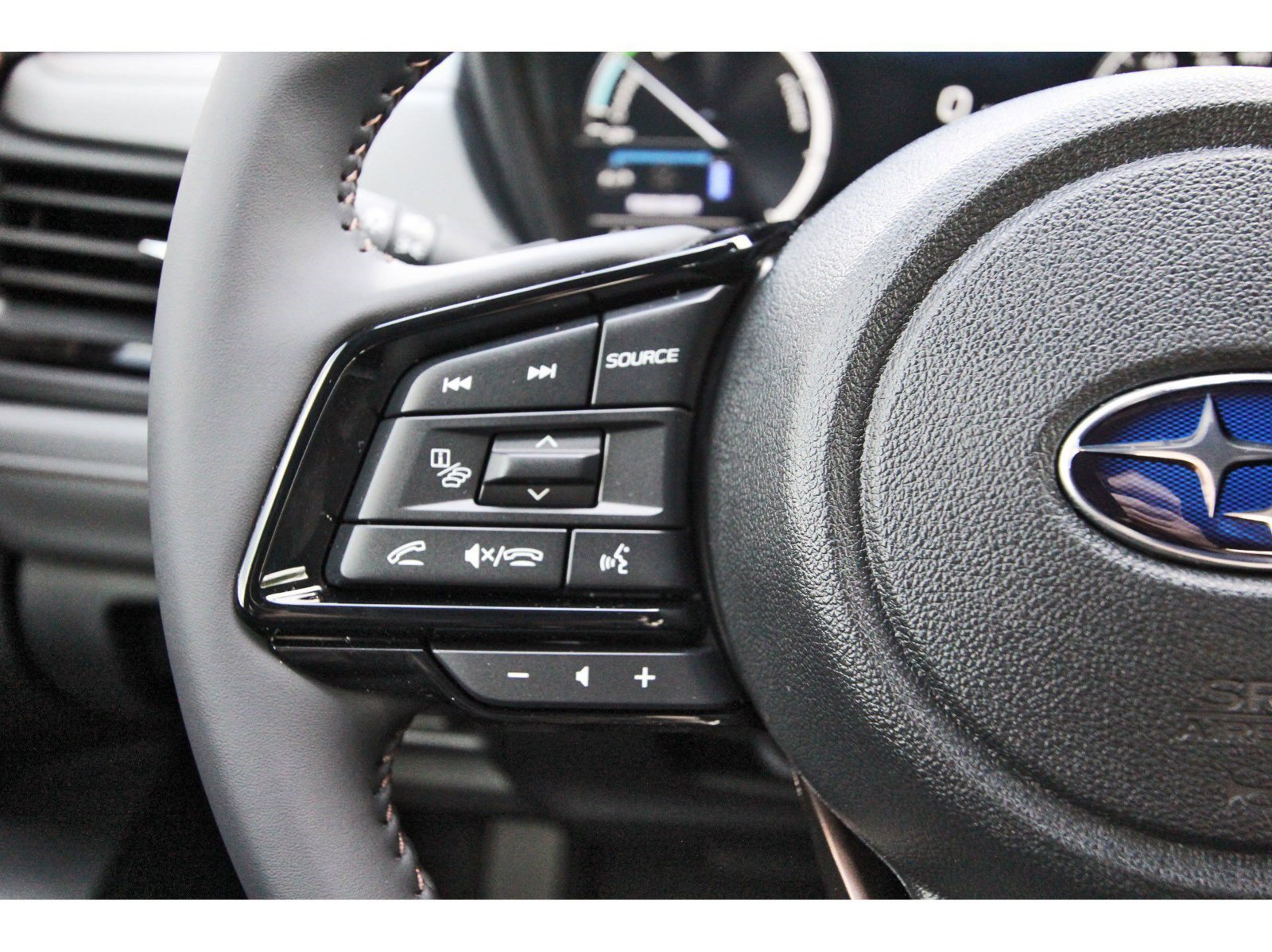New 2026 Subaru Forester Touring AWD/4WD image 13