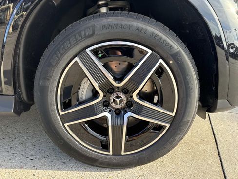 New 2026 Mercedes-Benz GLC 300 image 3