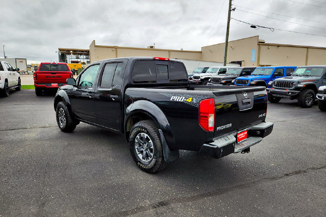 Used 2018 Nissan Frontier PRO-4X AWD/4WD image 5