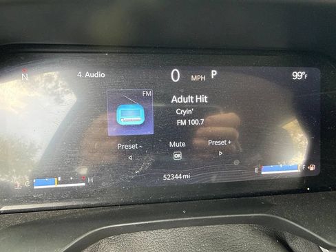 Used 2023 Jeep Grand Cherokee L Laredo RWD image 27