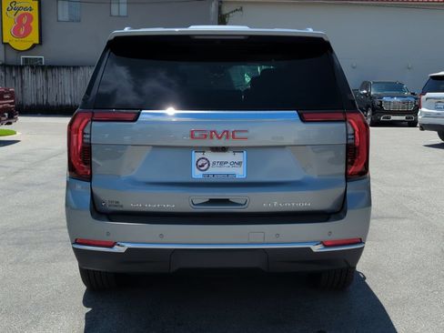 New 2026 GMC Yukon Elevation w/ Elevation Premium Package AWD/4WD image 5