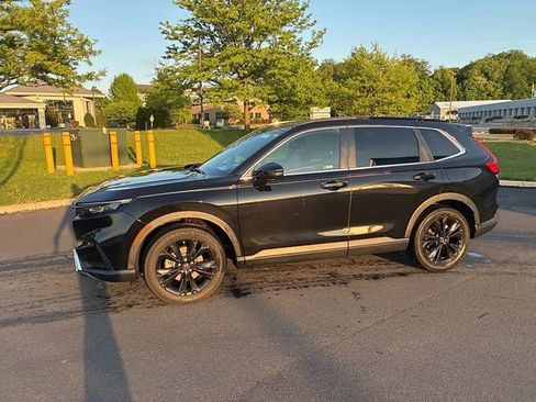 Used 2023 Honda CR-V Sport Touring image 17