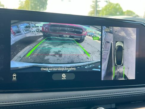 Used 2023 Nissan Ariya FWD image 19