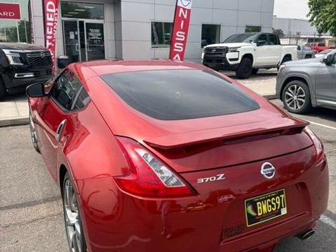Used 2016 Nissan 370Z Coupe RWD image 6
