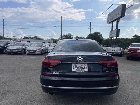 Used 2018 Volkswagen Passat 2.0T SE image 6