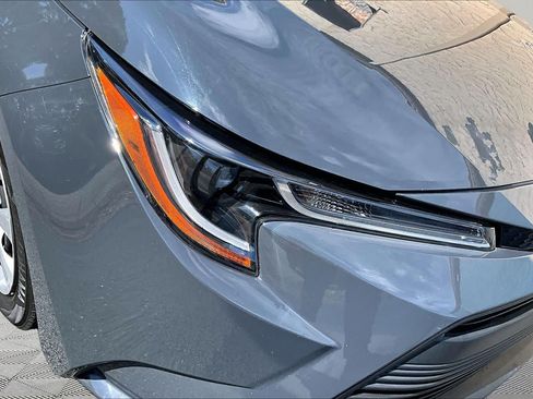 Certified 2023 Toyota Corolla LE FWD image 28