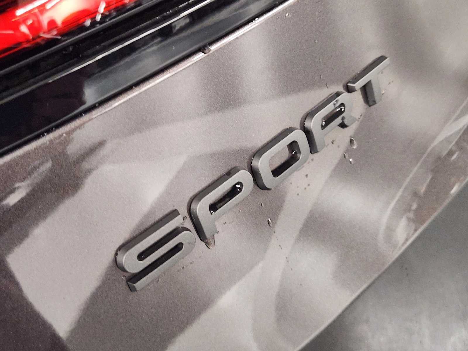New 2026 Land Rover Range Rover Sport Dynamic SE AWD/4WD image 13